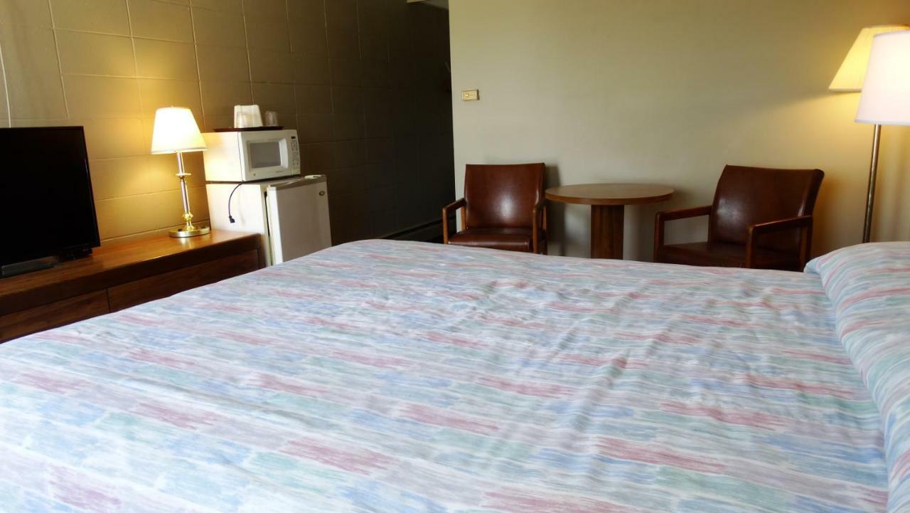 Attican Motel - Attica - Batavia - Warsaw - Darien Lake 외부 사진